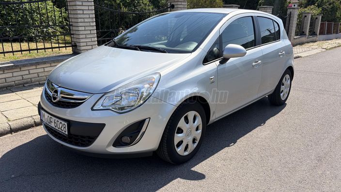 OPEL CORSA D 1.2 Sport