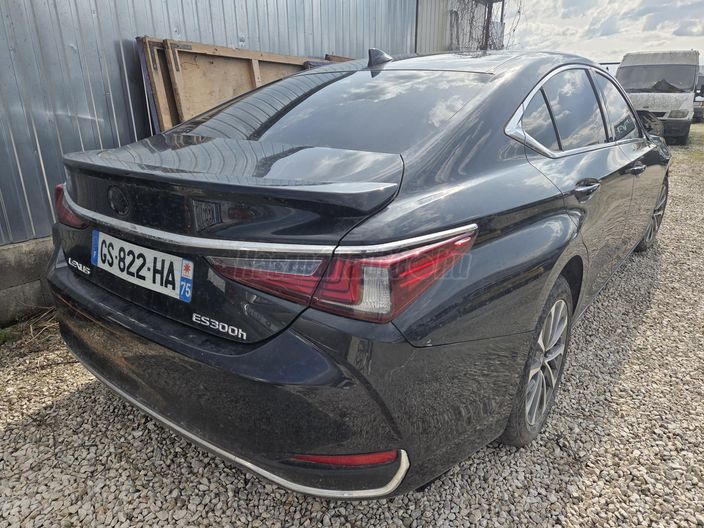LEXUS ES 300h Business Edition Tech CVT