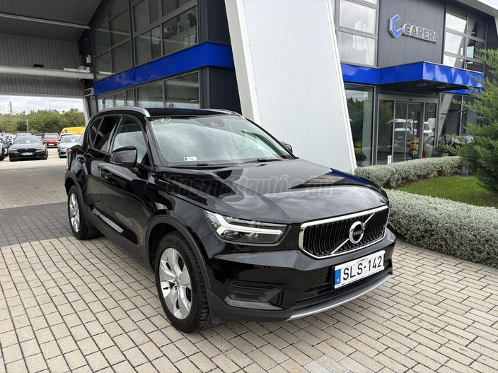 VOLVO XC40 1.5 [T3] Momentum Geartronic