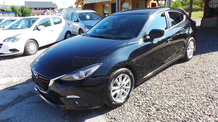 MAZDA 3 Sport 1.5 Challenge