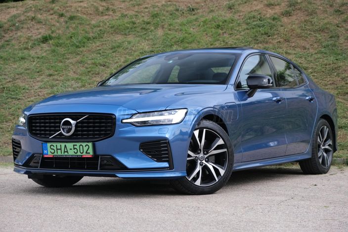 VOLVO S60 2.0 [T8] Recharge R-Design AWD Geartronic