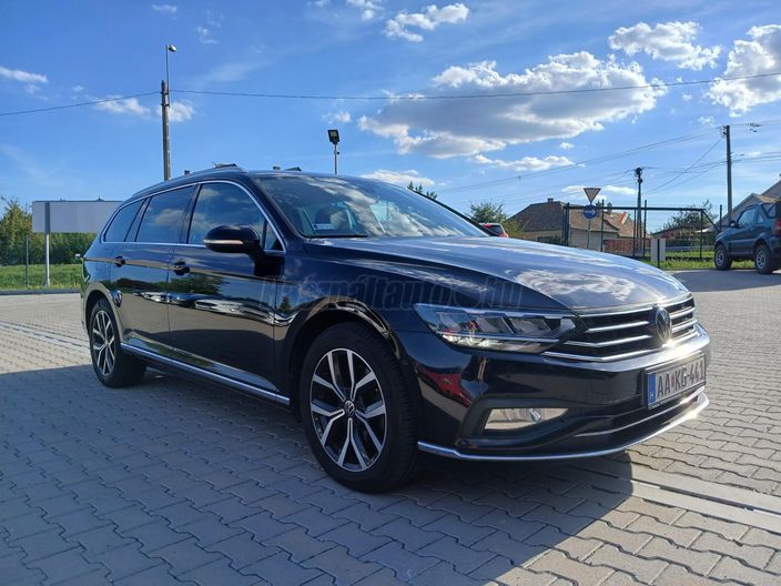 VOLKSWAGEN PASSAT Variant 2.0 TDI SCR Elegance DSG