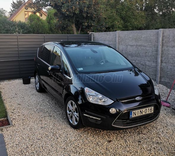 FORD S-MAX 2.0 TDCi Titanium Powershift