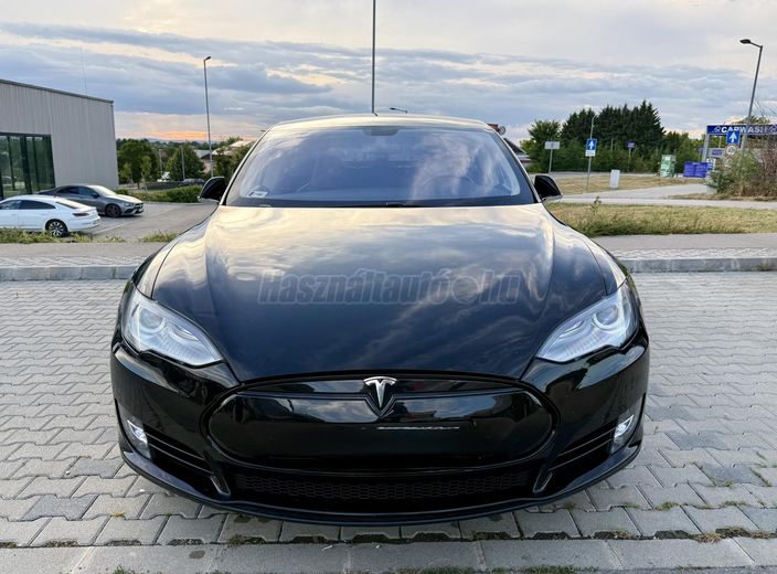 TESLA MODEL S 85 (Automata)