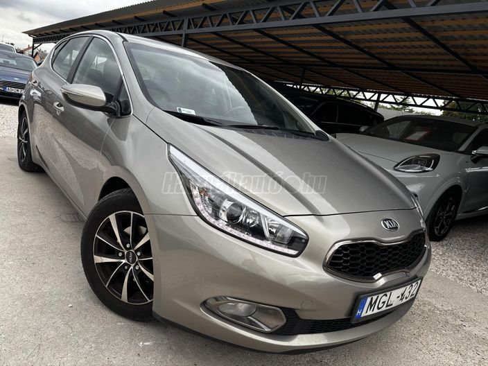 KIA CEE'D 1.6 GDI EX DCT