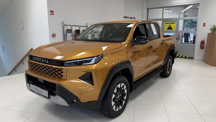 TOYOTA HILUX 2.8 D-4D MHEV 4x4 Double Executive (Automata)