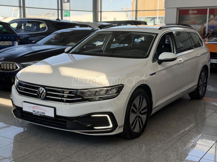 VOLKSWAGEN PASSAT VIII Variant 1.4 TSI GTE Plug-In-Hybrid DSG