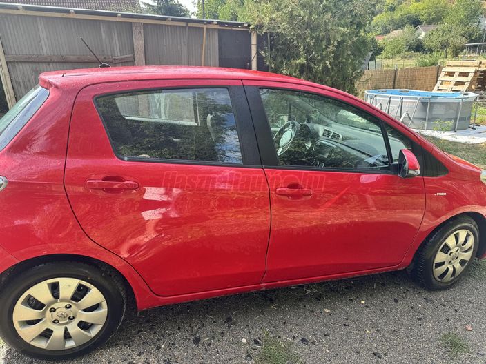 TOYOTA YARIS 1.0 Active