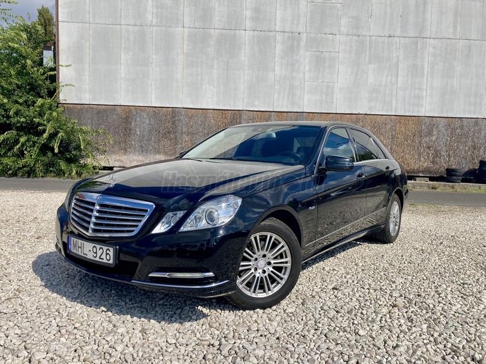 MERCEDES-BENZ E 220 CDI BlueEFF. Elegance 7G-TRONIC