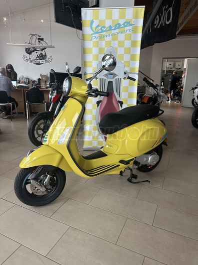 VESPA PRIMAVERA 50 4T