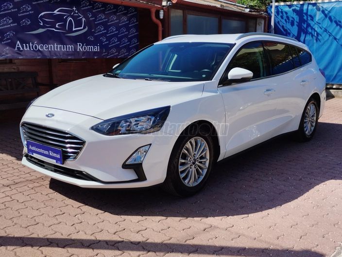 FORD FOCUS 1.5 EcoBlue Titanium