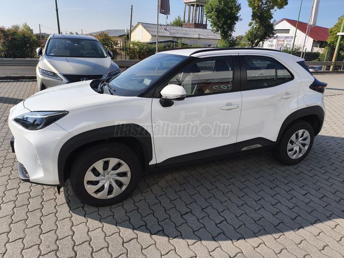 TOYOTA YARIS CROSS 1.5 VVT-i Comfort Business