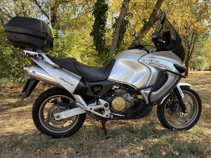 HONDA XL 1000 V  (VARADERO)