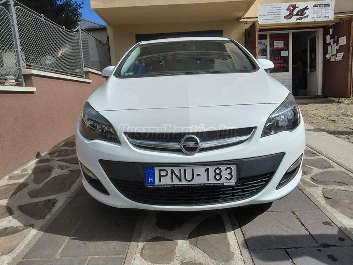 OPEL ASTRA J Sedan 1.6 Enjoy EURO6