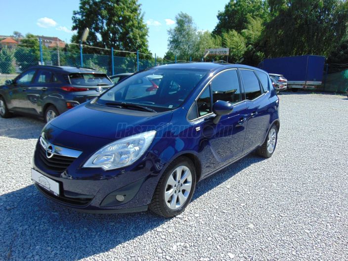 OPEL MERIVA B 1.7 CDTI Cosmo