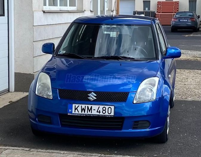 SUZUKI SWIFT 1.3 GLX CD AC
