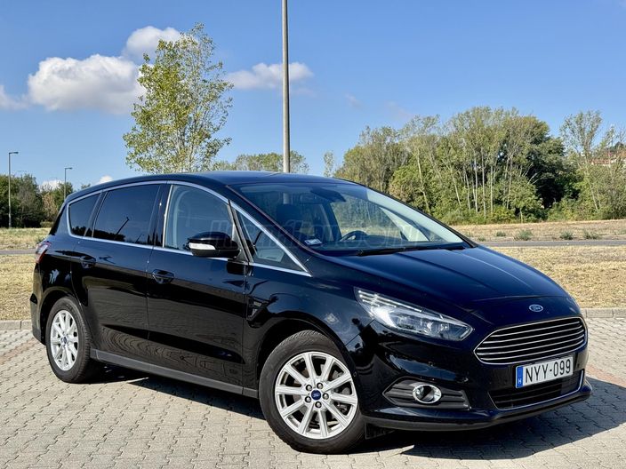 FORD S-MAX 2.0 TDCi Titanium [7 személy]