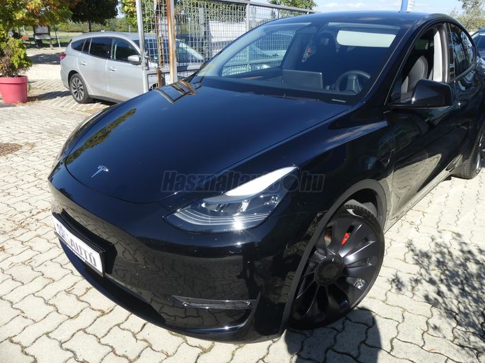 TESLA MODEL Y Performance AWD (Automata)