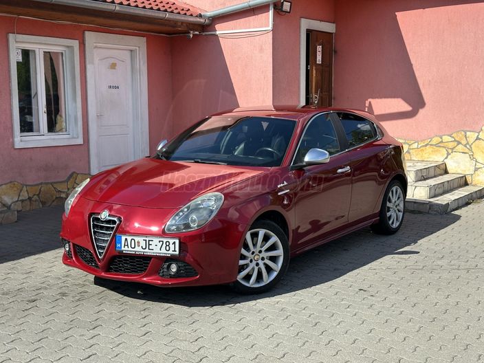 ALFA ROMEO GIULIETTA 2.0 JTDM-2 Distinctive