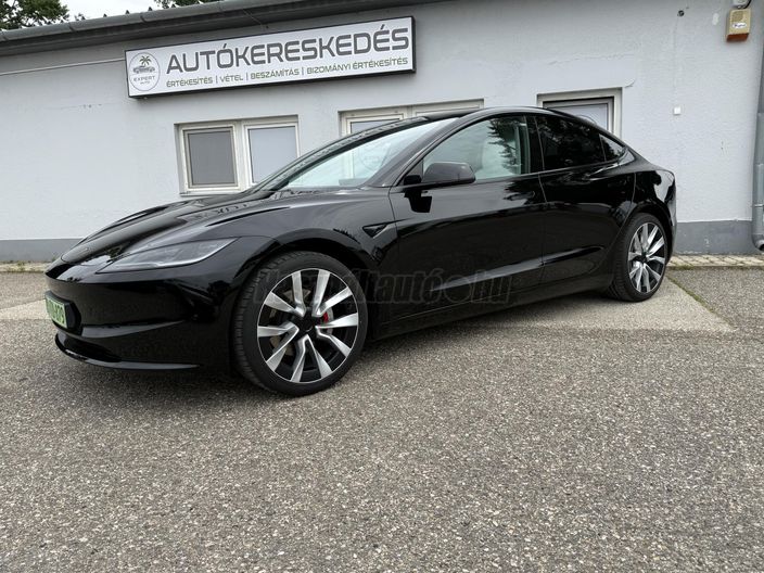 TESLA MODEL 3 RWD Premium (Automata)