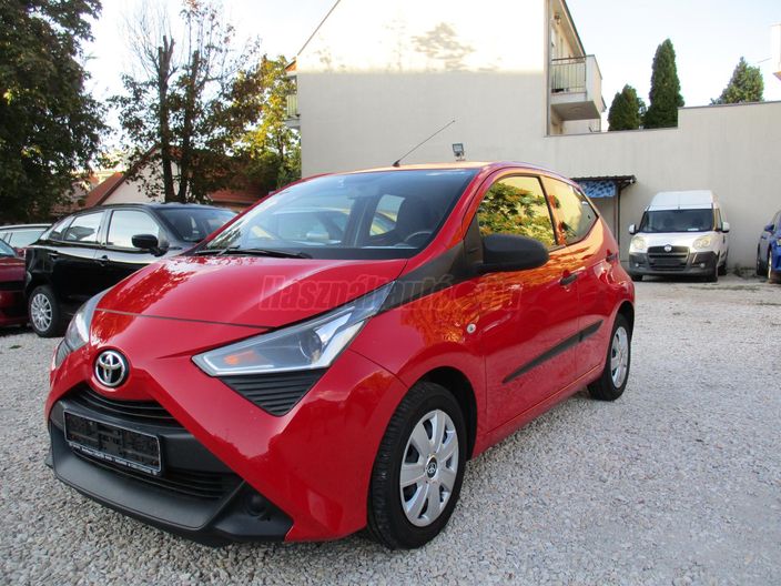 TOYOTA AYGO 1.0 x+comfort