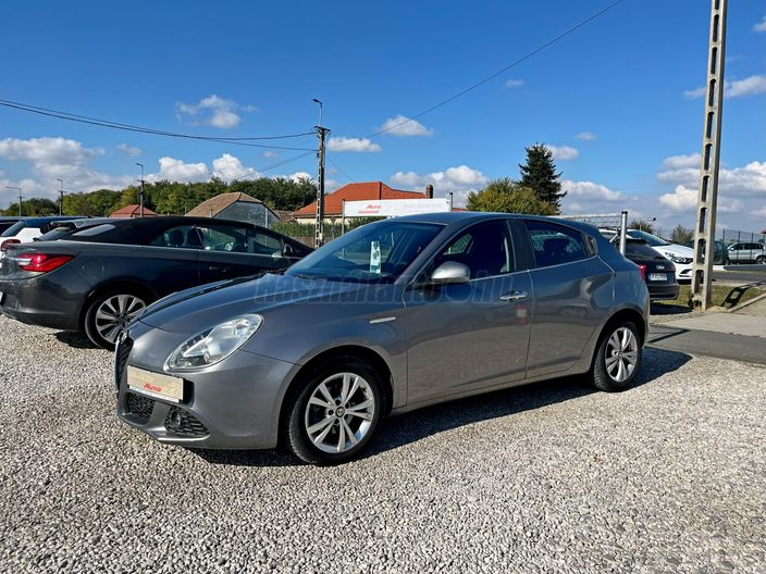 ALFA ROMEO GIULIETTA 1.6 JTDM-2 Distinctive