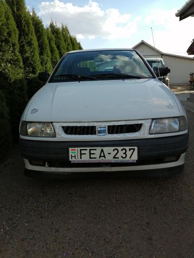 SEAT IBIZA 1.6i CLX