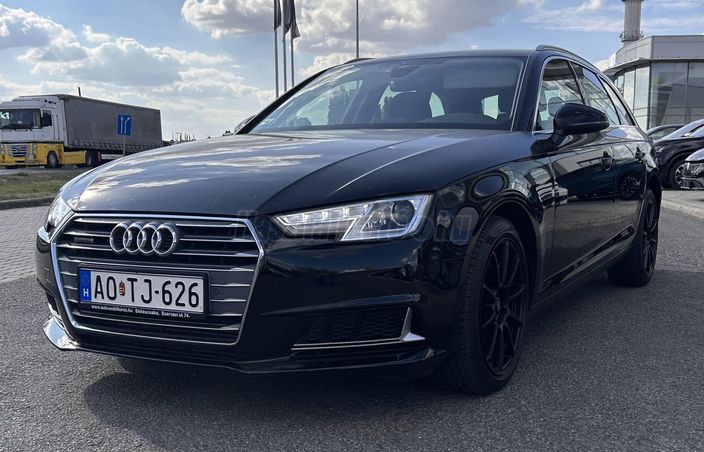 AUDI A4 Avant 45 TDI Basis quattro Tiptronic ic