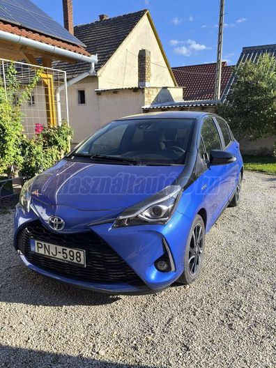 TOYOTA YARIS 1.5 VVT-i Hybrid Selection Smart Blue e-CVT