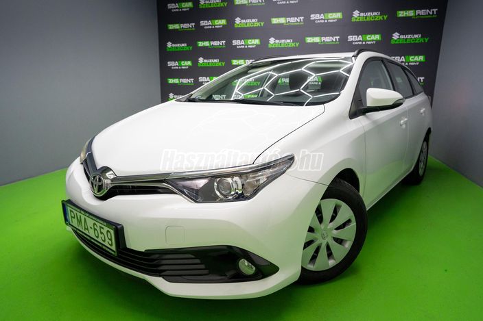 TOYOTA AURIS 1.4 D-4D Live Plus