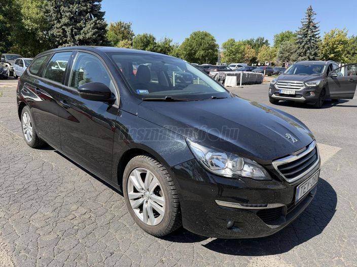 PEUGEOT 308 SW 1.2 PureTech Style