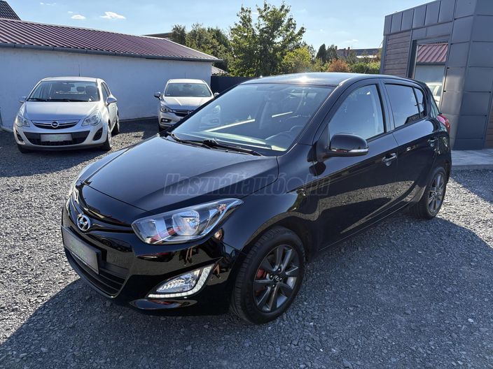 HYUNDAI I20 1.25 Life AC