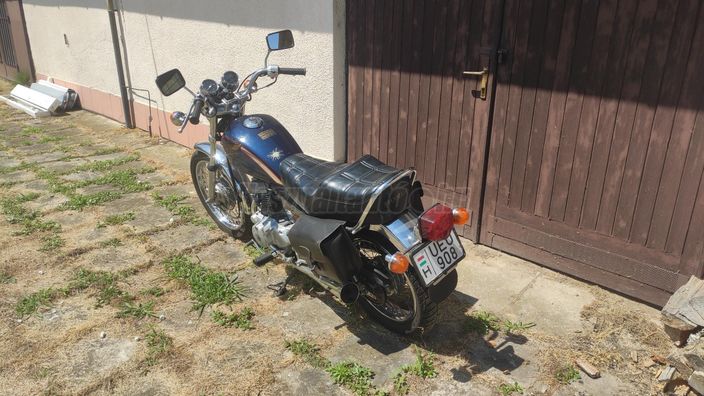 HONDA CM 125 C CUSTOM