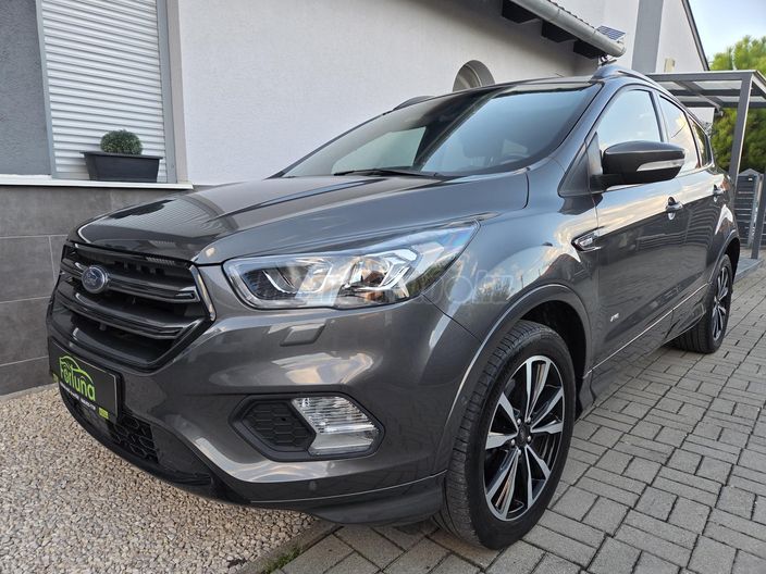 FORD KUGA 2.0 TDCi ST-Line Black Edition AWD