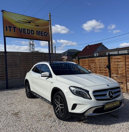 MERCEDES-BENZ GLA 200 d Urban 7G-DCT