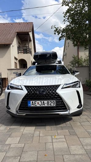 LEXUS UX 250h Elegance CVT