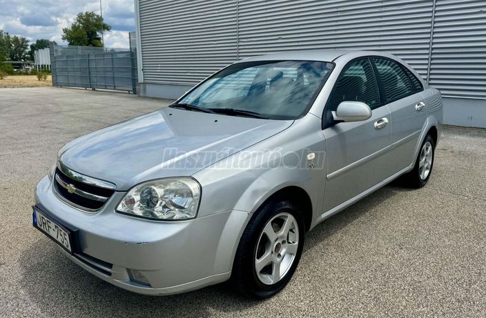 CHEVROLET LACETTI 1.6 16V Elite