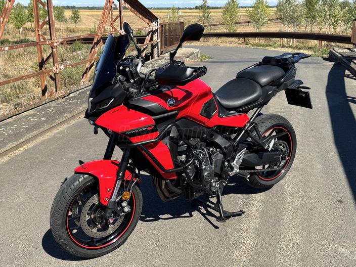 YAMAHA MT-09 TRACER