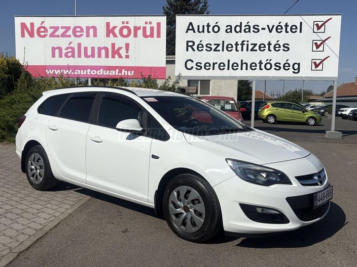 OPEL ASTRA J Sports Tourer 1.4 Selection