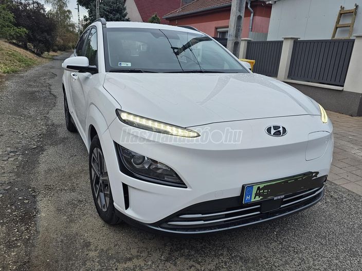 HYUNDAI KONA EV 64kWh Style Edition