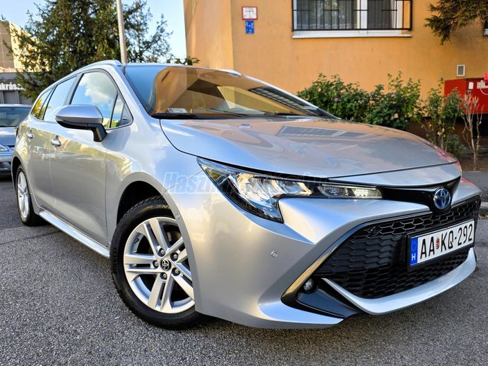 TOYOTA COROLLA Touring Sports 1.8 Hybrid Comfort Tech e-CVT