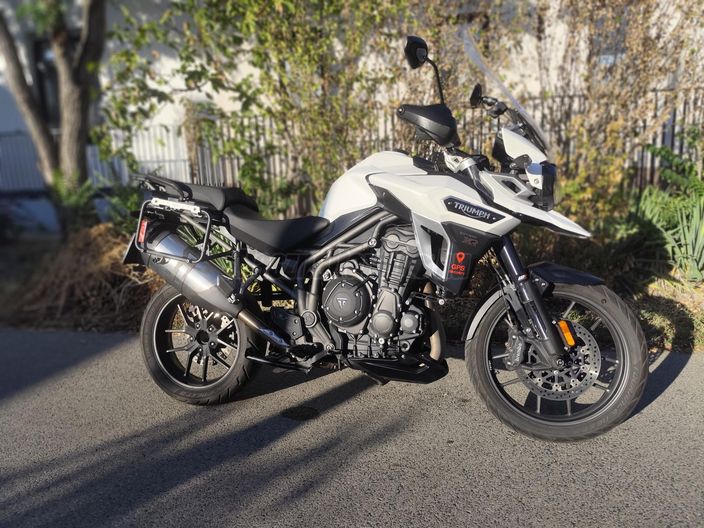 TRIUMPH TIGER 1200