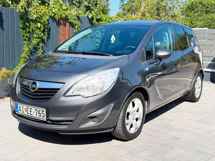 OPEL MERIVA 1.4 T Active