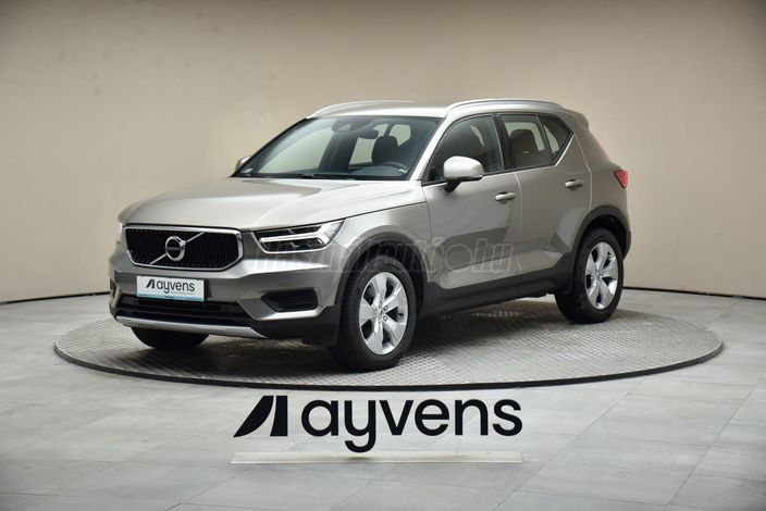 VOLVO XC40 2.0 [B4] MHEV Momentum Pro DCT