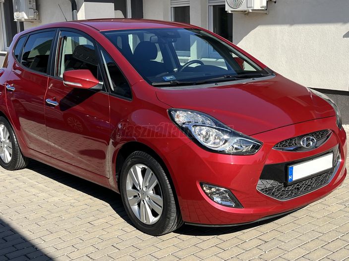 HYUNDAI IX20 1.6 DOHC Style