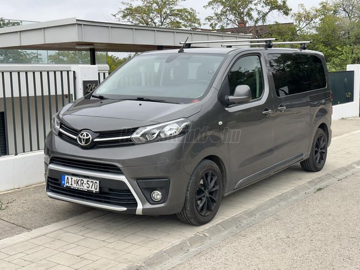 TOYOTA PROACE 1.5 D Shuttle Active L1H1