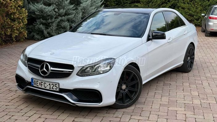 MERCEDES-BENZ E 220 BlueTEC (BlueEFFICIENCY) Avantgarde 9G-TRONIC