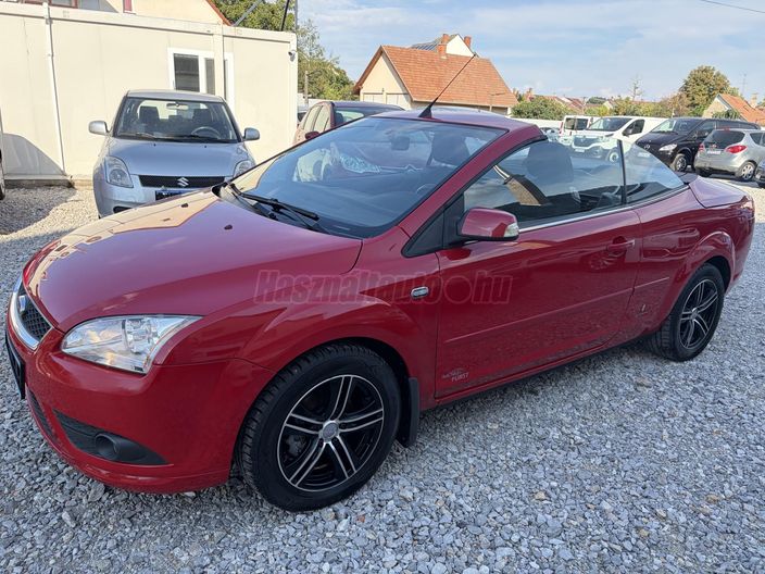 FORD FOCUS Coupe Cabriolet 1.6 Sport