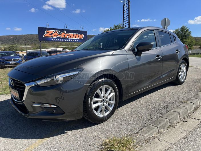 MAZDA 3 Sport 1.5 Attraction