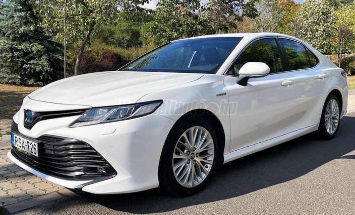 TOYOTA CAMRY 2.5 Hybrid Prestige CVT